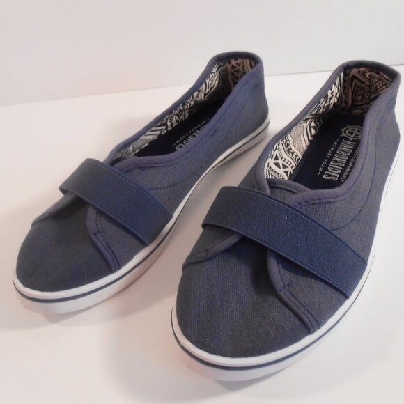 Harborside Verona Canvas Slip On Shoes - Women's - Picture 1 of 6